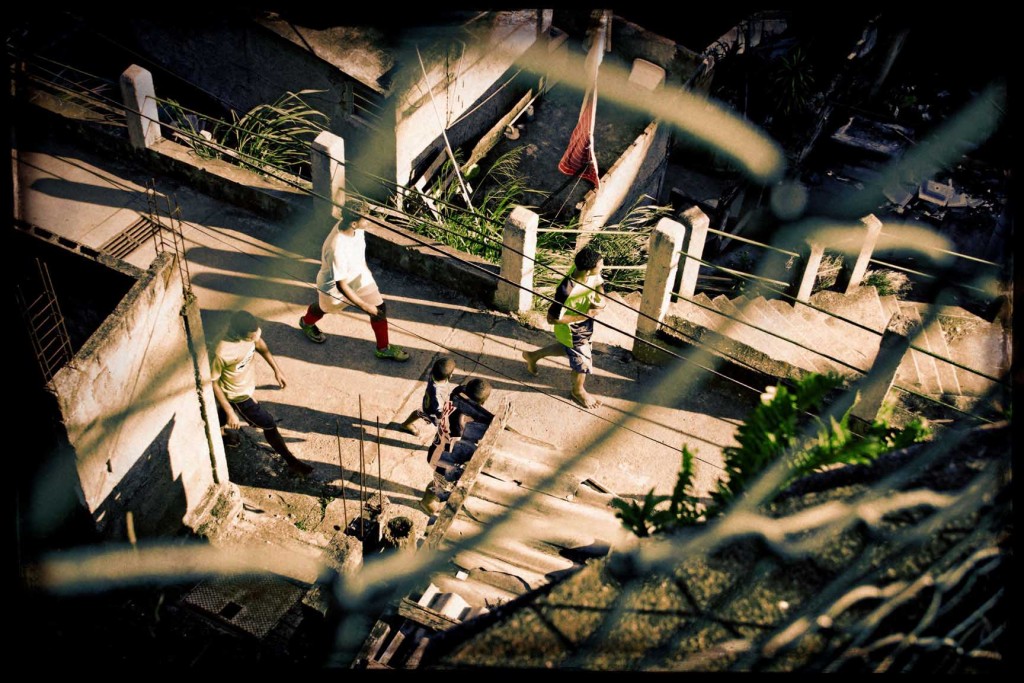 10 FAVELA RIO DE JANEIRO